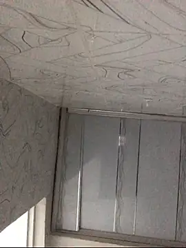 Snapshot of JackSwan18 chatting on 12-01-25, 01:21 JackSwan18 online show from 12-01-25, 01:21