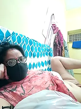 heenage online show from 09-11-25, 03:28