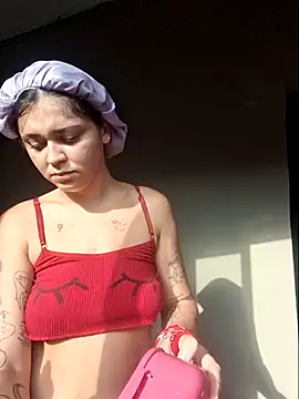 luuhcat09 online show from 11-04-25, 10:14