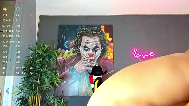 Snapshot of jordan_mayers02 chatting on 12-28-24, 09:09 jordan mayers02 online show from 12-28-24, 09:09