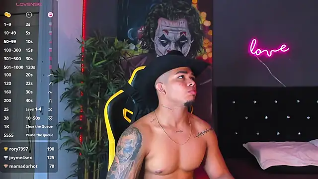 Snapshot of jordan_mayers02 chatting on 02-25-25, 01:06 jordan mayers02 online show from 02-25-25, 01:06