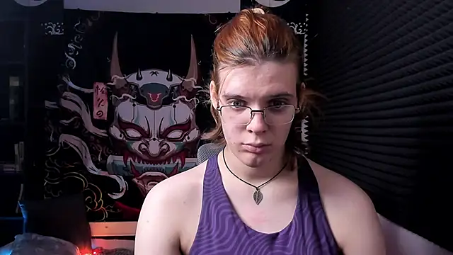 Snapshot of KIKI_Krash chatting on 12-24-24, 10:22 KIKI Krash online show from 12-24-24, 10:22