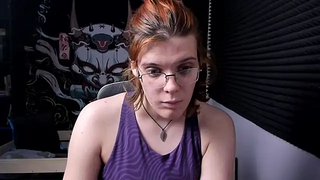 Snapshot of KIKI_Krash chatting on 12-24-24, 05:55 KIKI Krash online show from 12-24-24, 05:55