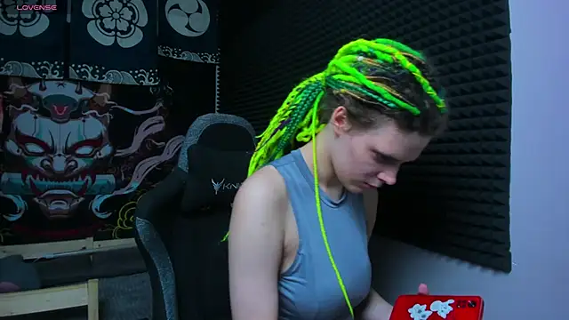 Snapshot of KIKI_Krash chatting on 10-07-25, 10:01 KIKI Krash online show from 10-07-25, 10:01