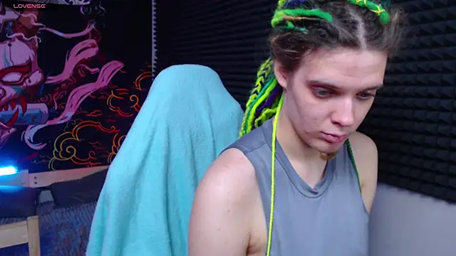 Snapshot of KIKI_Krash chatting on 11-04-25, 09:52 KIKI Krash online show from 11-04-25, 09:52