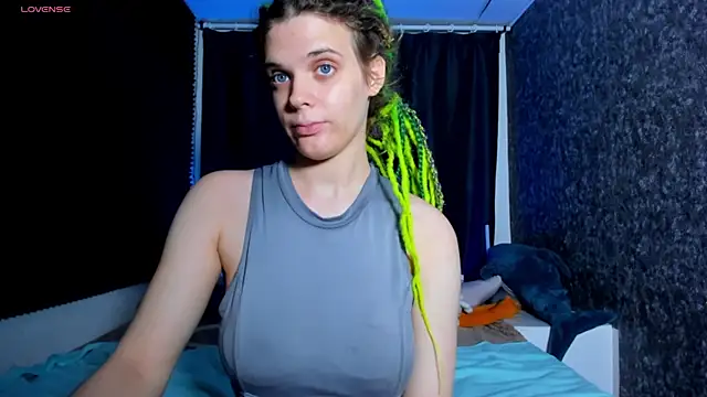 Snapshot of KIKI_Krash chatting on 11-06-25, 11:44 KIKI Krash online show from 11-06-25, 11:44