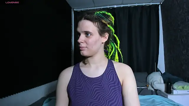 Snapshot of KIKI_Krash chatting on 11-29-25, 03:04 KIKI Krash online show from 11-29-25, 03:04