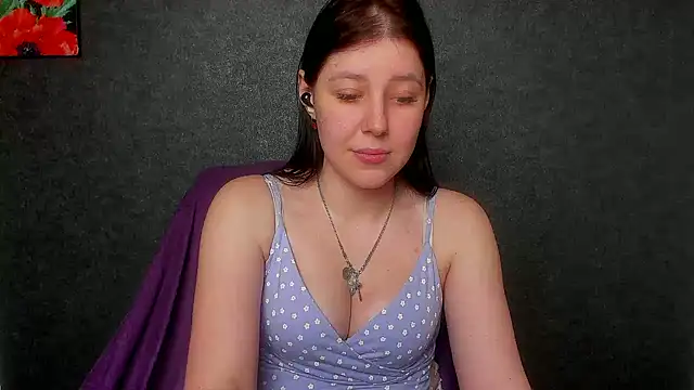 Snapshot of Sannyflover chatting on 02-05-25, 11:44 Sannyflover online show from 02-05-25, 11:44