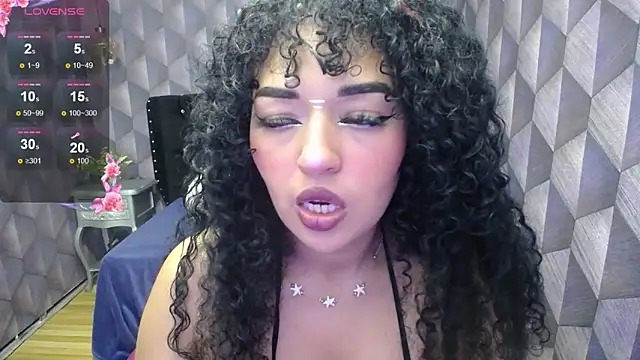 Sofiacowperx online show from 01-30-25, 01:42