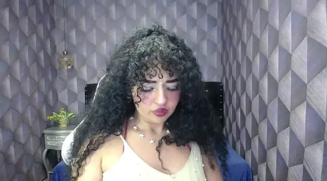 Sofiacowperx online show from 01-31-25, 09:26