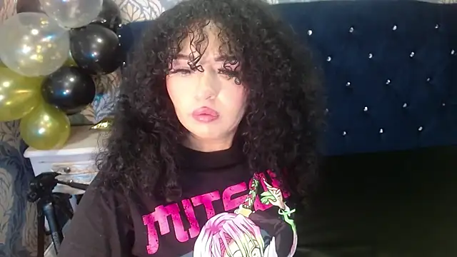 Sofiacowperx online show from 04-01-26, 12:28