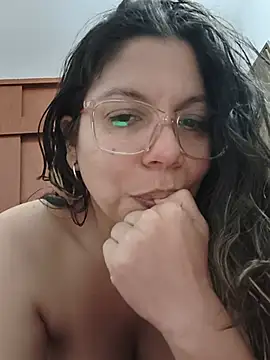 Carliina Soussa online show from 07-14-26, 02:05