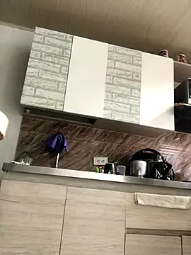 Abigail Cowen online show from 10-17-25, 03:47