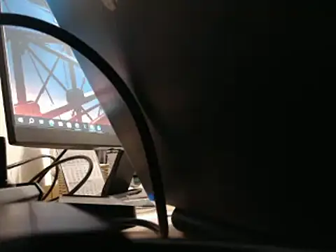 steelwings1976 online show from 12-15-25, 11:09