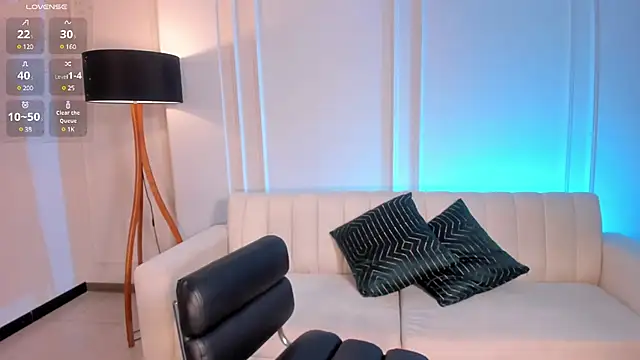 SavannahStorm online show from 02-01-25, 06:19