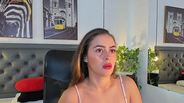 Snapshot of alicee_cooper chatting on 02-10-25, 02:16 alicee cooper online show from 02-10-25, 02:16