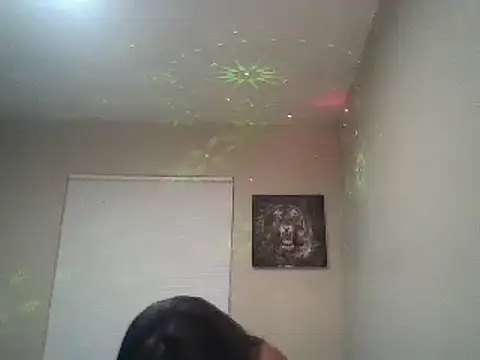 Snapshot of Needmehard chatting on 12-04-24, 06:33 Needmehard online show from 12-04-24, 06:33