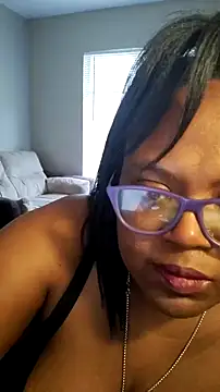 Snapshot of Needmehard chatting on 12-15-24, 06:37 Needmehard online show from 12-15-24, 06:37