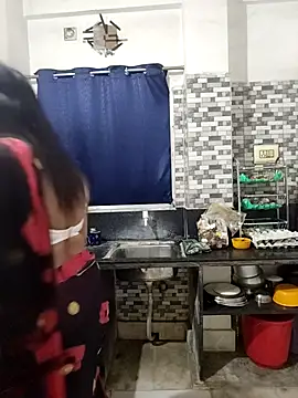 Snapshot of Cute_Kritika chatting on 10-26-25, 04:18 Cute Kritika online show from 10-26-25, 04:18