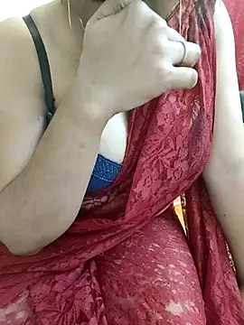 Snapshot of Cute_Kritika chatting on 12-15-25, 03:11 Cute Kritika online show from 12-15-25, 03:11