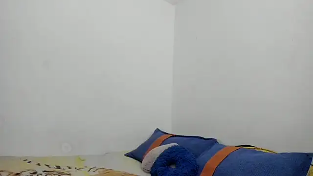 Nathaly love96 online show from 12-04-24, 07:56