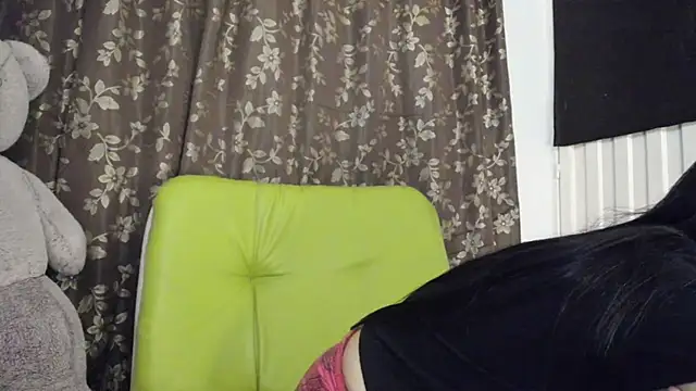 Nathaly love96 online show from 01-15-25, 11:19