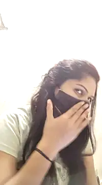 Snapshot of illay_love chatting on 03-01-25, 05:38 illay love online show from 03-01-25, 05:38