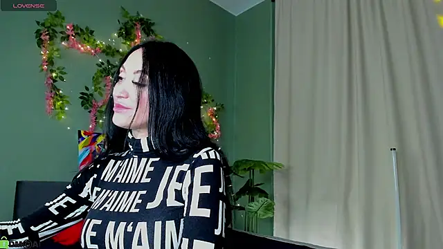 Margaret Clark  online show from 04-10-26, 12:10