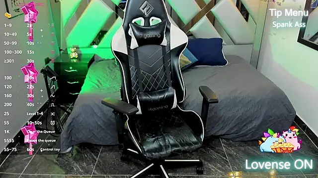 Nahomi-Hill online show from 02-02-25, 02:17