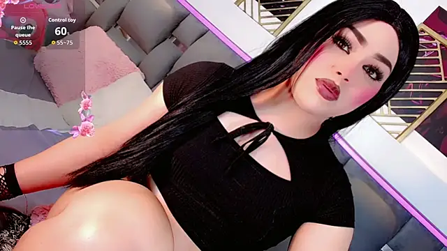 Snapshot of Sophia-Isabella chatting on 12-02-25, 07:53 Sophia-Isabella online show from 12-02-25, 07:53