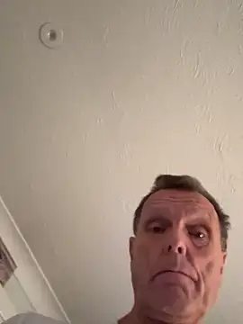 Snapshot of maturemale2024 chatting on 11-29-25, 07:44 maturemale2024 online show from 11-29-25, 07:44