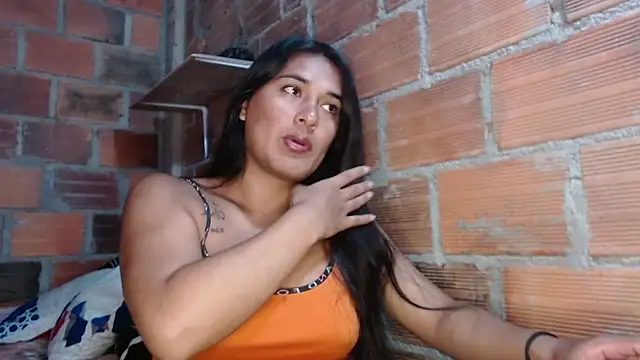  karolxxx  online show from 02-12-25, 02:32