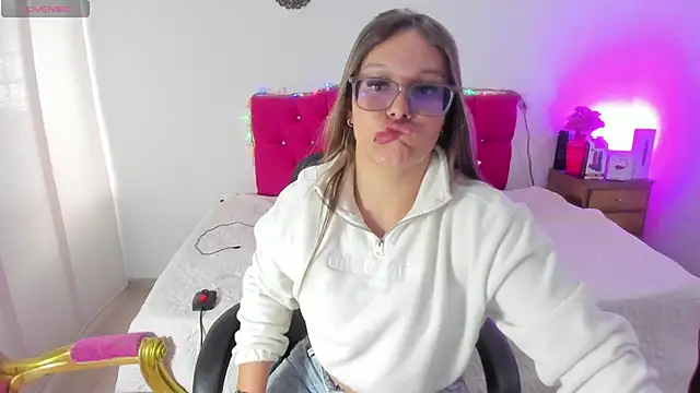 SofiaJoness  online show from 03-14-25, 07:12