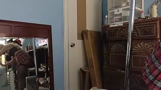 Sandrasaa online show from 12-10-24, 07:16