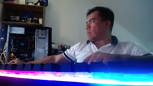 Jhonatan Morales S online show from 07-23-26, 01:58
