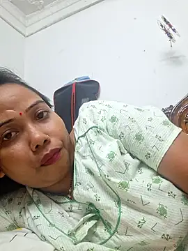 DREAM GIRL-30 online show from 02-13-25, 07:45