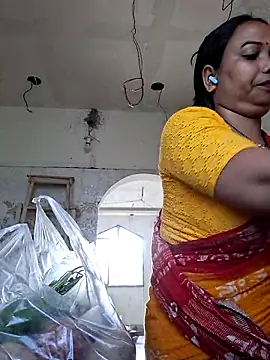 DREAM GIRL-30 online show from 10-26-25, 02:17