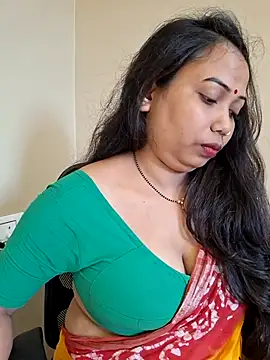 DREAM GIRL-30 online show from 07-18-26, 05:55