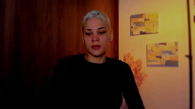 Charlee pink online show from 03-08-26, 05:28