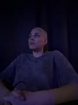 Charlee pink online show from 05-07-26, 06:19