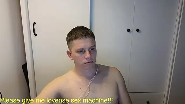 BigL0ve online show from 05-26-26, 02:35