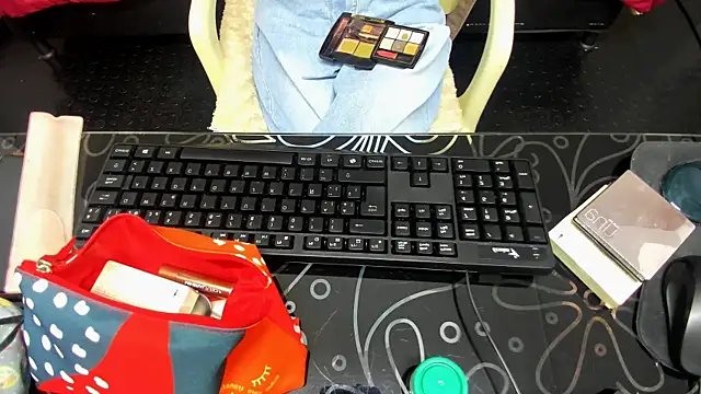 Snapshot of Abrillee1 chatting on 02-01-25, 07:13 Abrillee1 online show from 02-01-25, 07:13