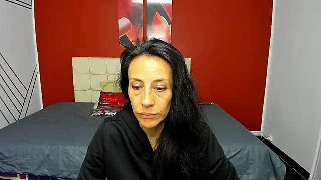 Snapshot of Abrillee1 chatting on 02-14-25, 07:49 Abrillee1 online show from 02-14-25, 07:49