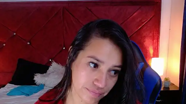 Julietacollins06 online show from 02-18-26, 01:07