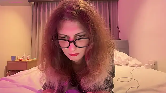 Alice Pinkhead online show from 04-09-26, 08:09