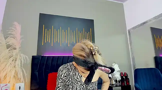 BrianaSchafer online show from 12-09-24, 04:26