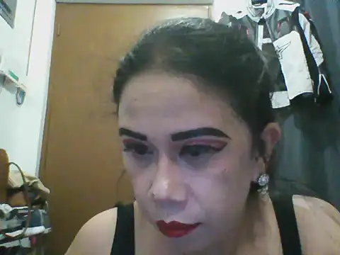 Snapshot of ABC32488 chatting on 06-22-26, 05:43 ABC32488 online show from 06-22-26, 05:43