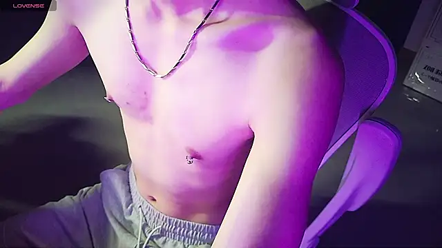 FEIYU001 online show from 01-26-25, 02:41