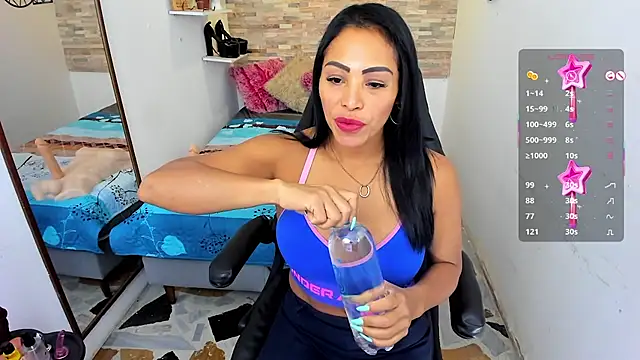 CindyWilliams  online show from 11-12-25, 03:18