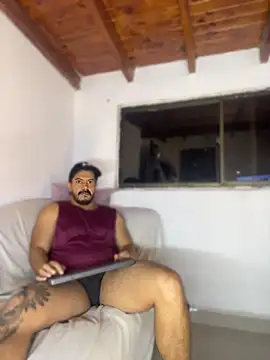 AndresSmith   online show from 04-13-26, 07:58